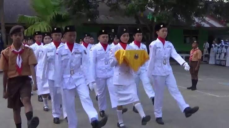 Kenangan Paling Berkesan Saat Jadi Pengibar Bendera
