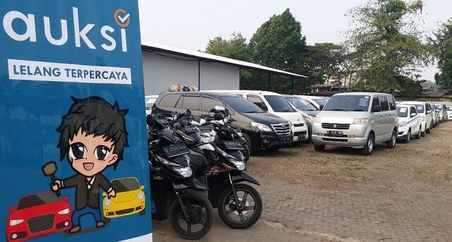 Ini Mobil Bekas Paling Laris Di Balai Lelang