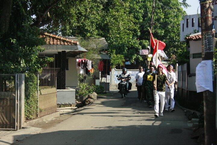 Ikutan Pawai 17an Bareng Satu Sekolah Pas SMA? Ane Pernah!