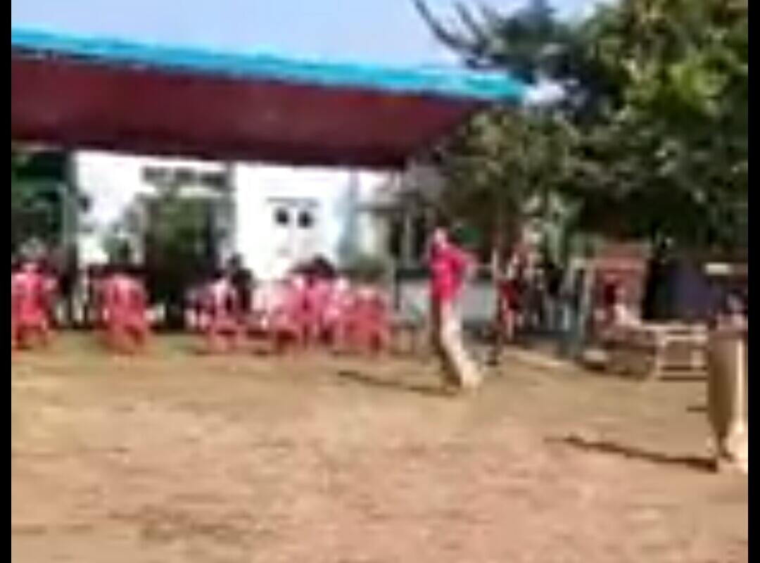Balap Karung Seru!
