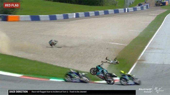 2 Bendera Horror Berkibar Di 2 Kelas Berbeda Sirkuit AustrianGP