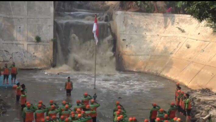 Upacara Bendera Yang Lain Dari Biasanya, Kepoin Yuks! 