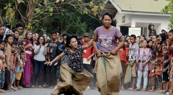 Anies Baswedan Perintahkan Lurah Bubarkan Lomba-lomba HUT ke-75 RI