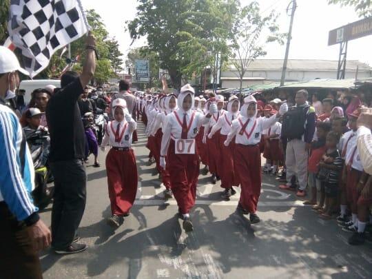 Insiden Saat Gerak Jalan, Malu Tapi Berbuah Manis!