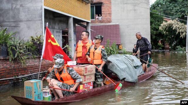 Badai Higos Perparah Banjir di China