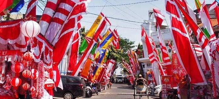Sebuah Kebanggan Pernah Berjualan Pernak Pernik Merah Putih