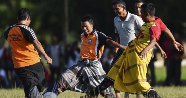 Game Legend 17-an: The Sarung Soccer Championship