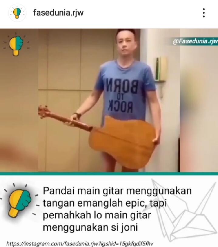 Pria Ini Memainkan Gitarnya Dengan &quot;Si Joni Kecil&quot; Real or Fake Yak?