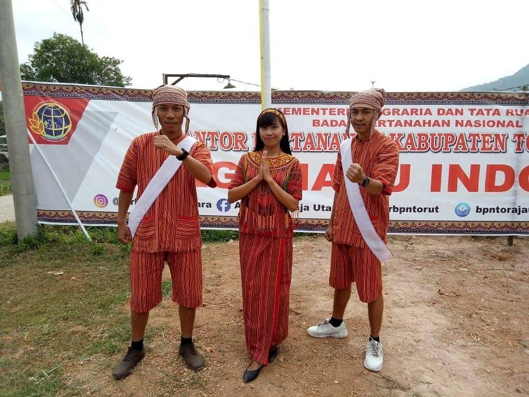Uniknya Upacara Hari Kemerdekaan Republik Indonesia Di Kantor Ane