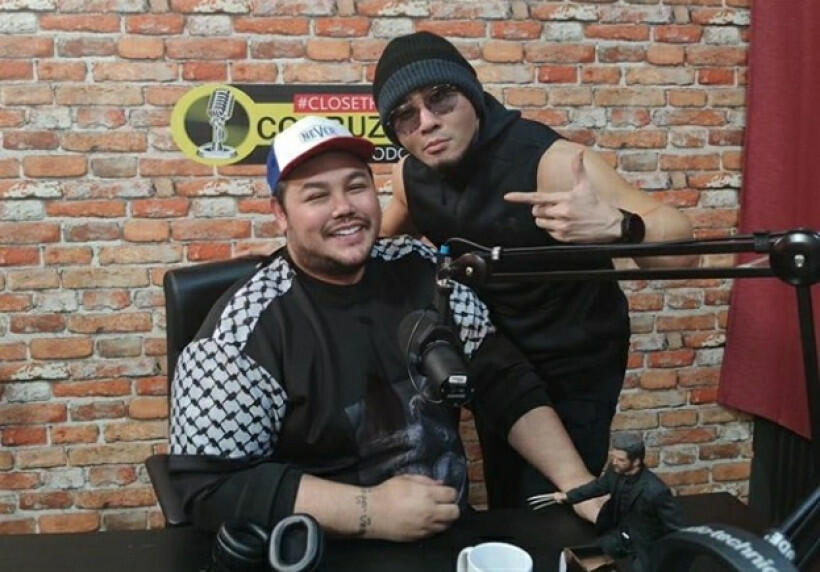 Yakin Cowo? Kok Pakai Make Up!Deddy Di Skak Mat Ivan Gunawan
