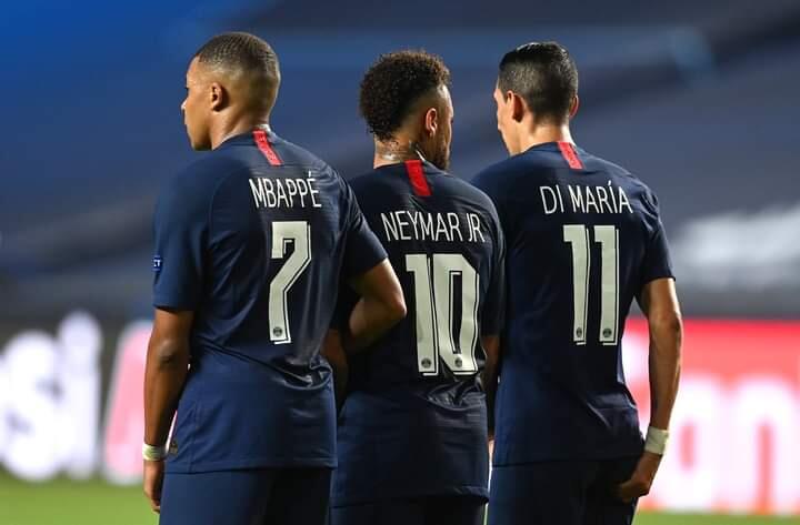 PREDIKSI PSG VS BAYERN MUNICH