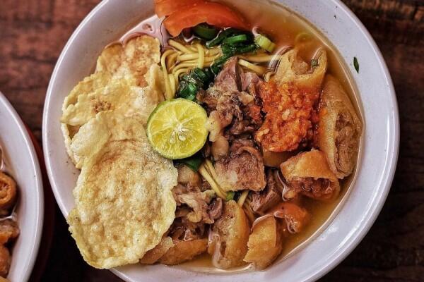 Ide Soto khas Indonesia Buat Makan Siang Minggu Depan