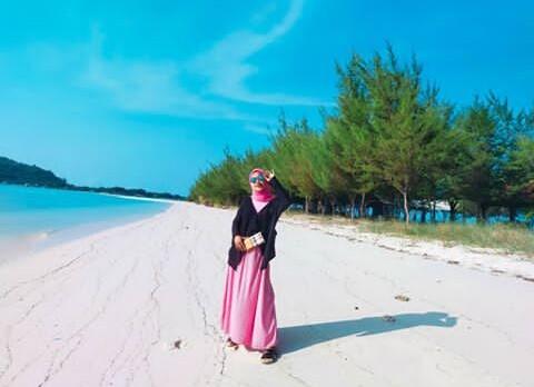 Wisata Alam Bahari yang Eksotik dan Instagramable di Pulau Bawean