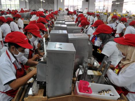 Tertinggi di Asia Tenggara, Kontribusi Rokok RI Capai Rp200 Triliun