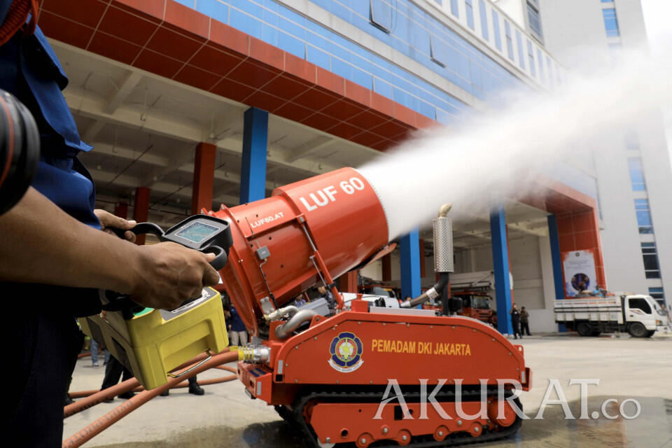 Begini Alasan Anak Buah Anies Tidak Gunakan Robot Pemadam Seharga Rp37,4 M 