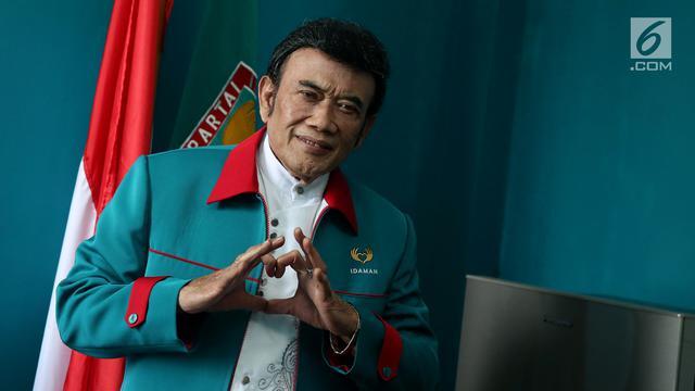 Giring Bukan Satu-satunya Artis yang Ikut Berpolitik, Yang lain pun Ada dan Banyak!
