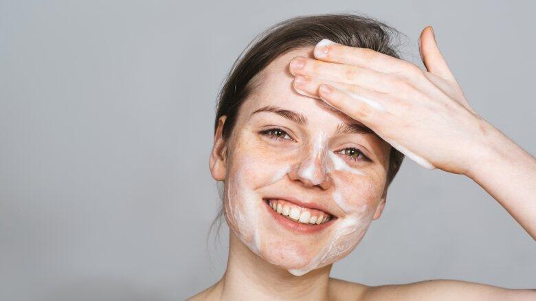 4 Kesalahan yang Sering Terjadi Dalam Penggunaan Cleansing Oil