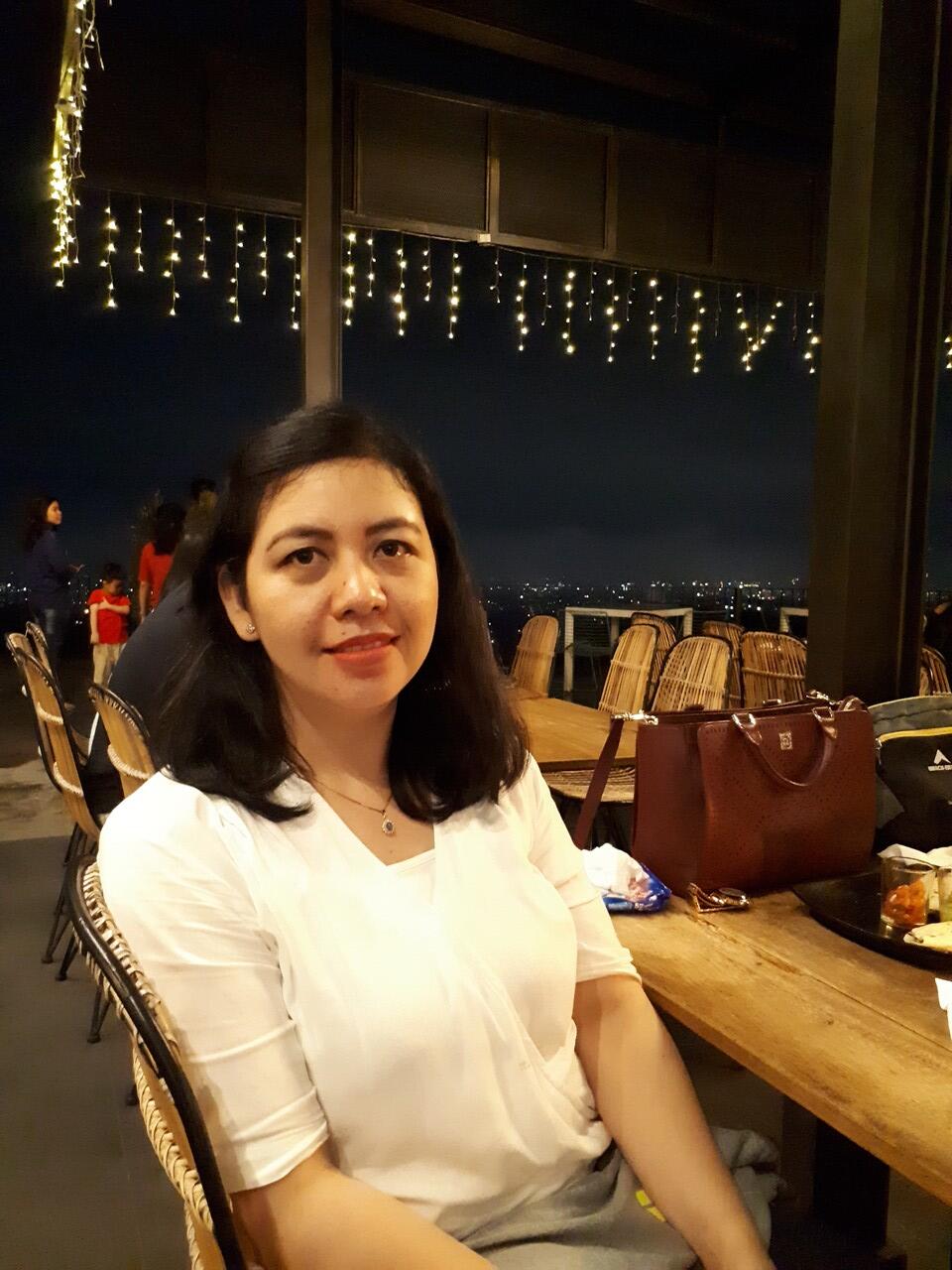 SUSU neng noni, kedai susu murni dari peternakan sapi