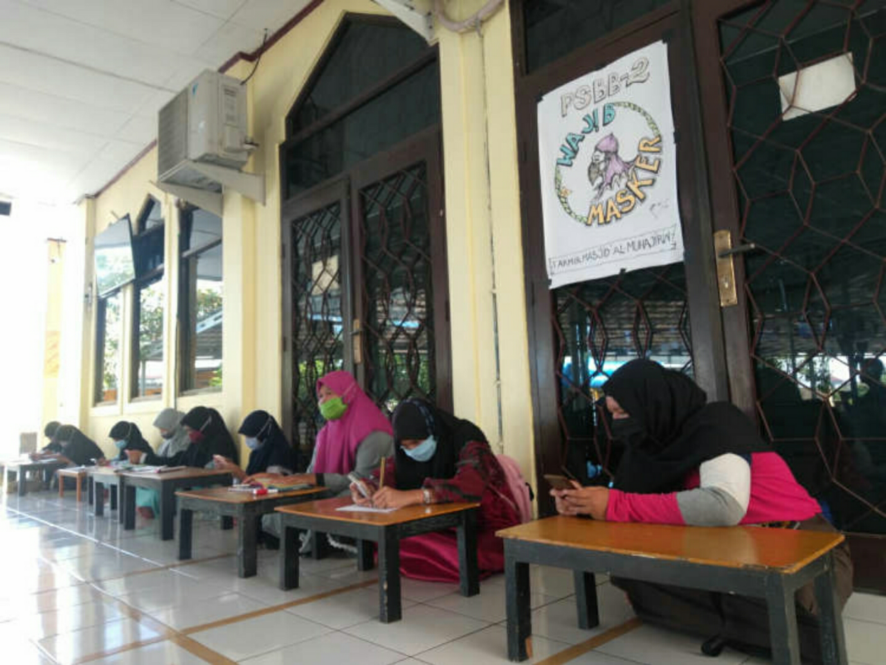 Kebiasaan Positif Before After Pandemik Corona, Masjid Menyediakan Wifi Gratis Siswa