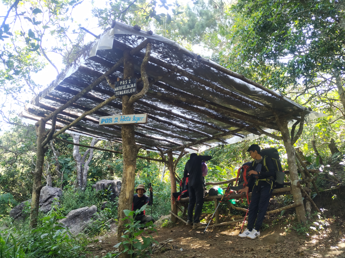 GUNUNG UNGARAN PUNYA JALUR BARU ! CATPER UNGARAN via Perantunan 27-28 Agustus 2020