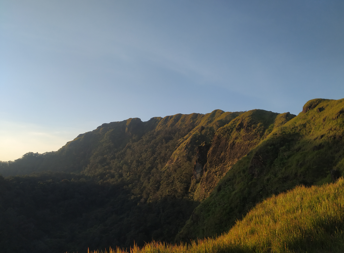 GUNUNG UNGARAN PUNYA JALUR BARU ! CATPER UNGARAN via Perantunan 27-28 Agustus 2020