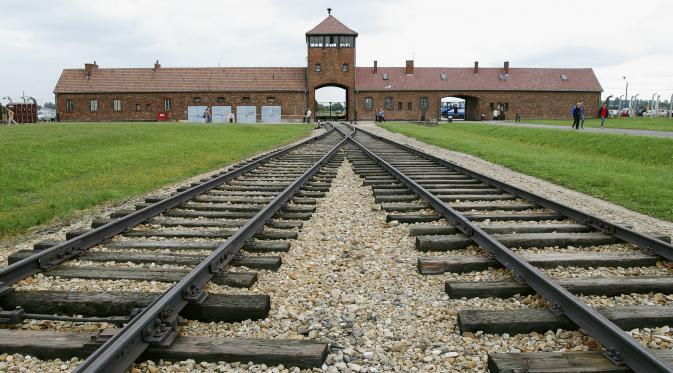Bagaimana Kalau Hitler Tidak Lahir ?
