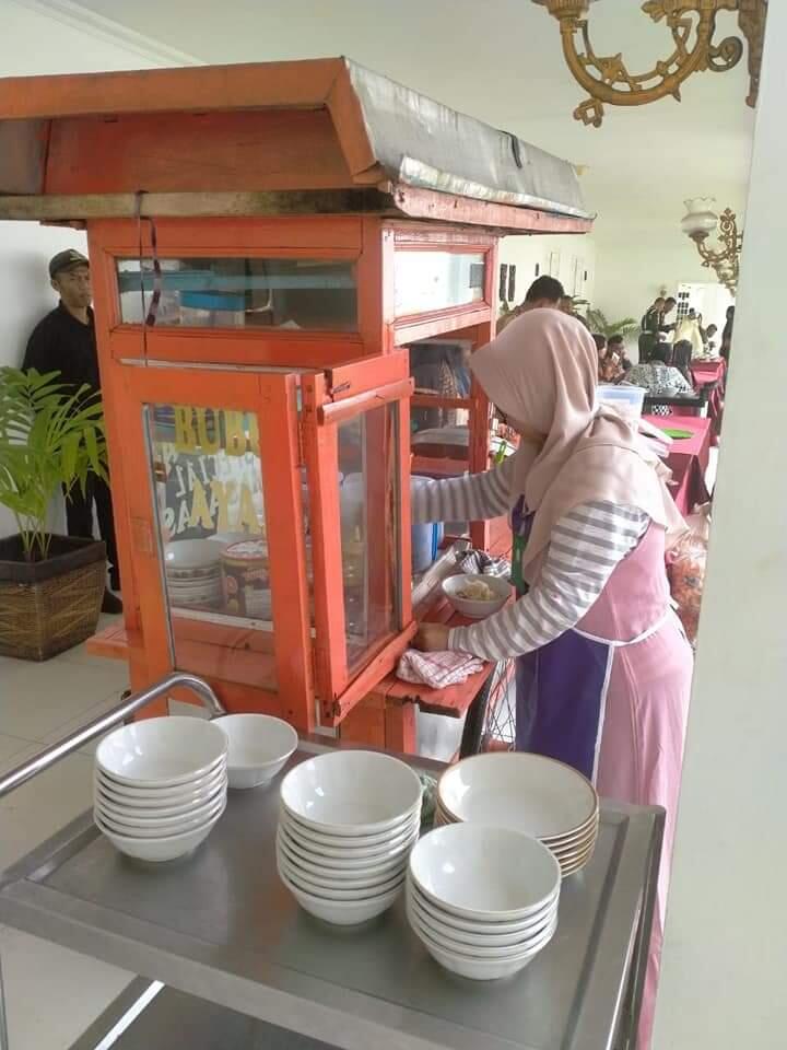 Warung Sepi Akibat Pandemi, Lintang Memilih Open BO!