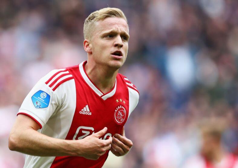 Man United Sudah Sepakat dengan Donny van de Beek
