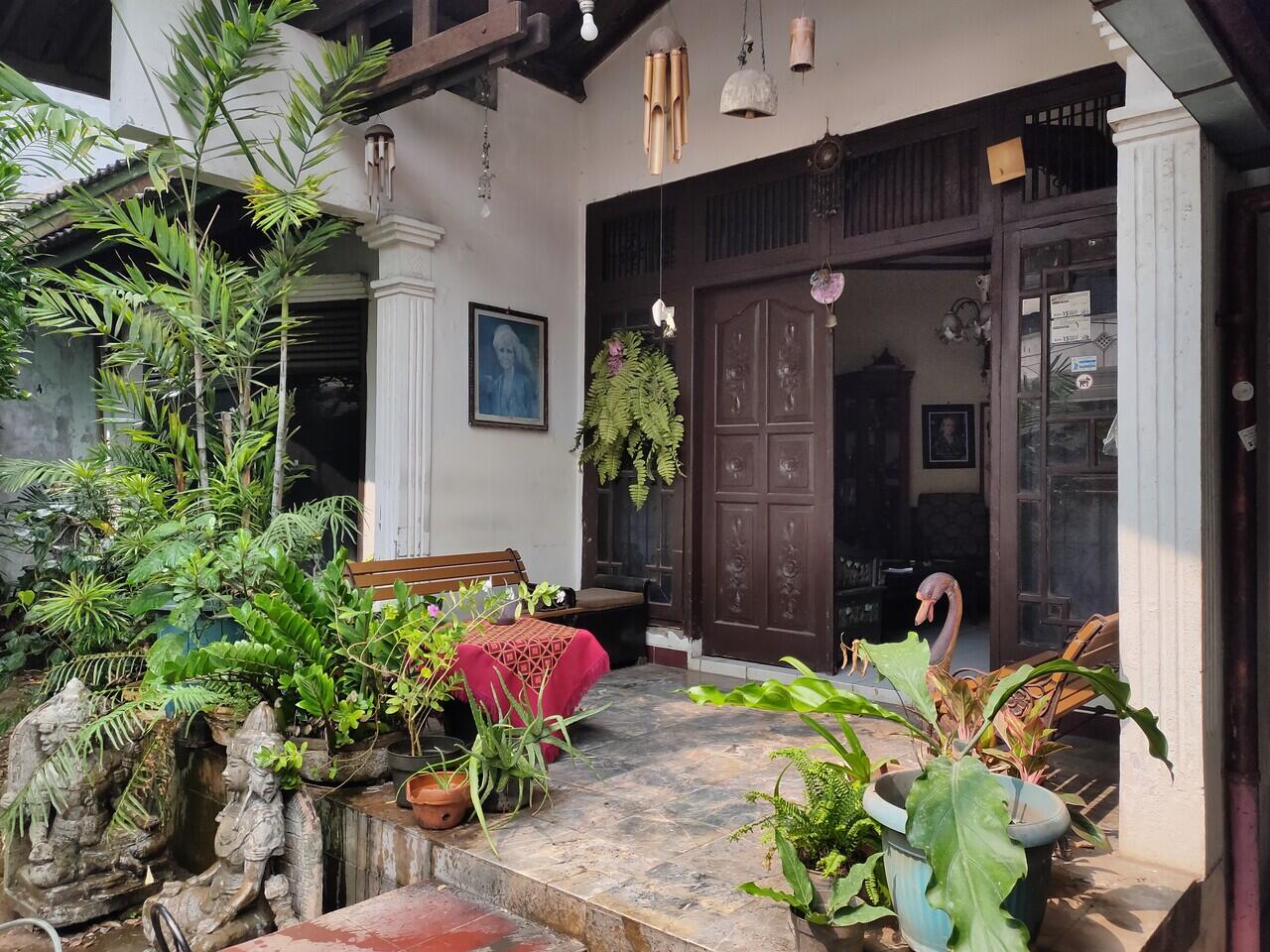Dijual Cepat Rumah 2 Lantai Jl.Yudistira, Duren Sawit, Jakarta Timur