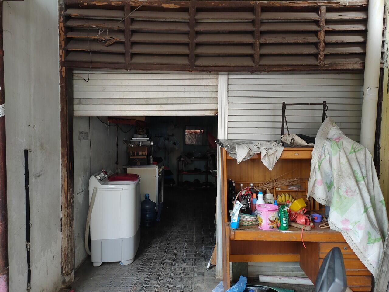 Dijual Cepat Rumah 2 Lantai Jl.Yudistira, Duren Sawit, Jakarta Timur