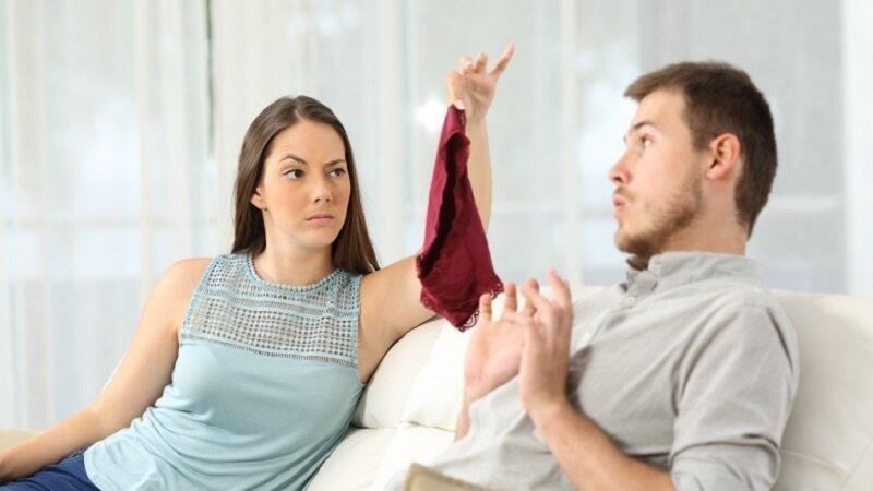8 TIPS SELINGKUH YANG BAIK DAN BENAR : Semua Happy & Jadi Kenangan Indah (JOKE)