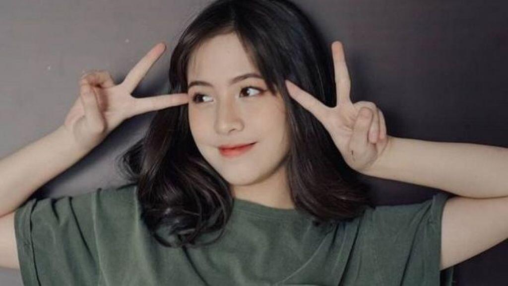 Viral! Lebih Viral dari Zara Adhisty yang disentuh-sentuh "itu"nya