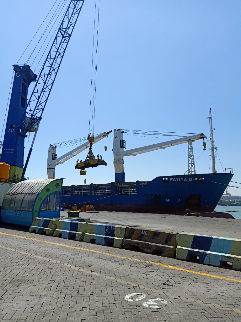Benda Apa Saja yang Bisa Kita Temui Saat Berada di Pelabuhan? Berikut Contohnya!