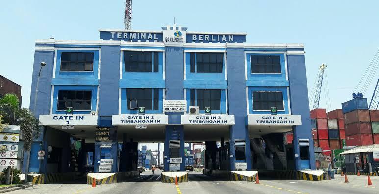 Benda Apa Saja yang Bisa Kita Temui Saat Berada di Pelabuhan? Berikut Contohnya!