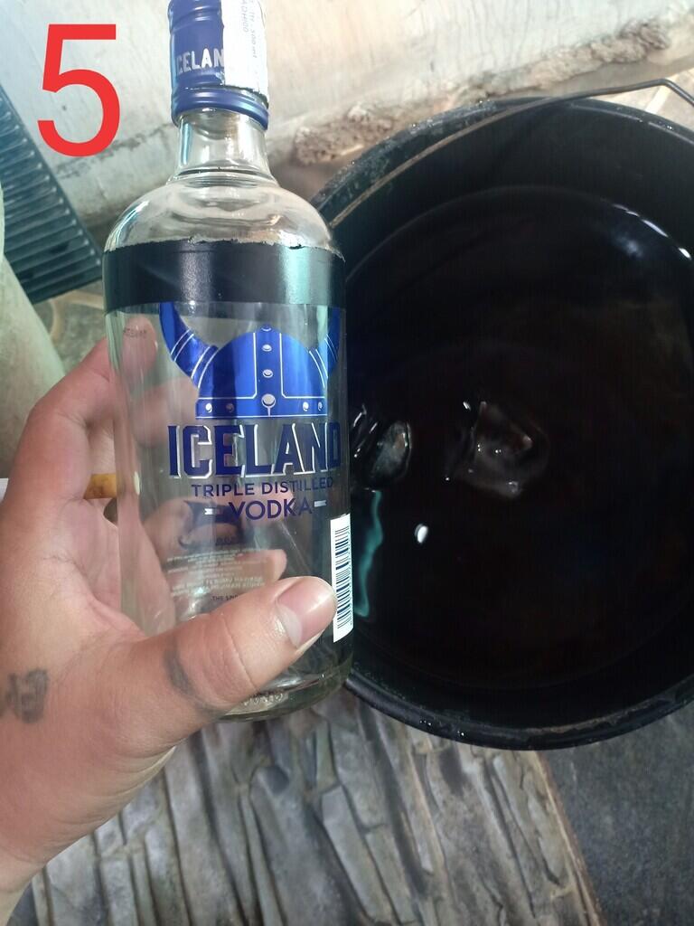 Cara Paling Mudah Membuat Gelas dari Botol Kaca