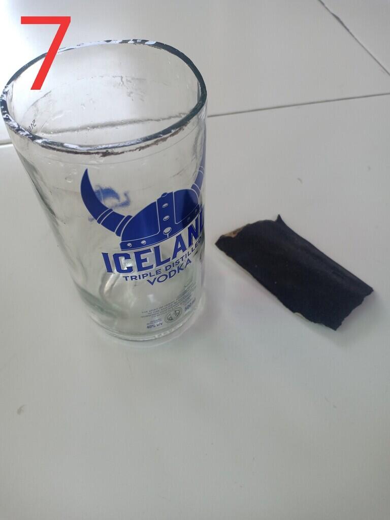 Cara Paling Mudah Membuat Gelas dari Botol Kaca