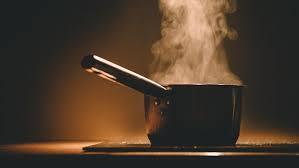 Asap di Dapur Kurang Mengepul Lagi, Soalnya Ditiup Sama COVID 19