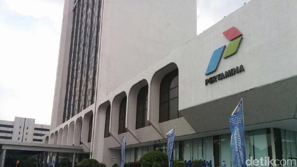 Membandingkan Kinerja Rugi Pertamina dengan Raksasa Migas Dunia
