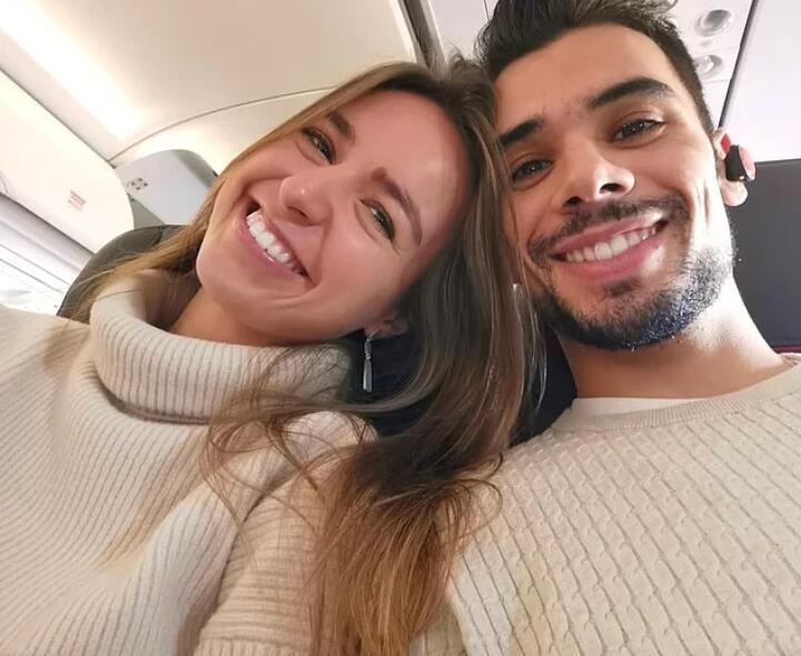 Rider MotoGP Miguel Oliveira Mengumumkan Pertunangan dengan Kakak Tirinya sendiri