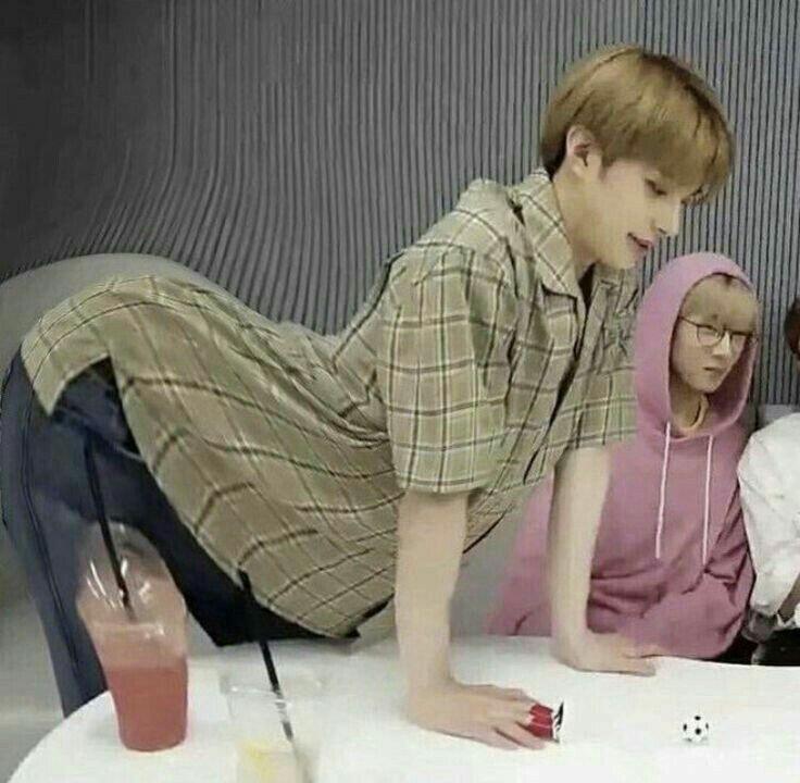 Kumpulan Meme NCT Yang Stickerable,mana Nih Favorit Kalian?