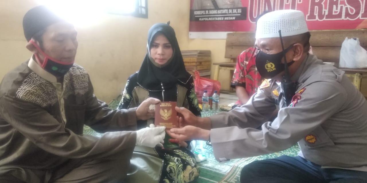 Polsek Medan Timur Nikahkan Napi Kasus Narkoba