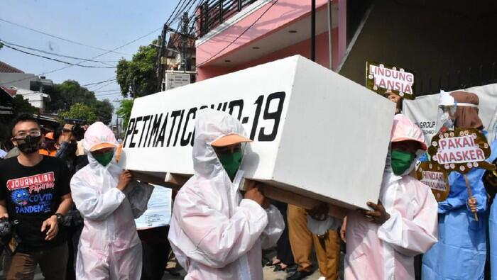 Soroti 7 Bulan Corona RI, Dokter Paru Sarankan LOCKDOWN Jika Kondisi Mendesak