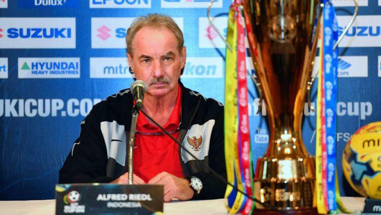 Alfred Riedl dan Kenangannya Bersama Timnas Indonesia