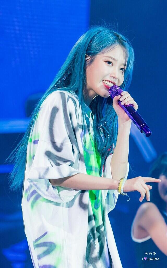 IU Beri Kabar Soal Album Baru!