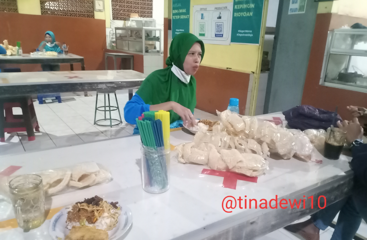 Pademi, Berbagai Cara untuk Mencegah dan Bertahan Hidup Sebagai Karyawan Swasta