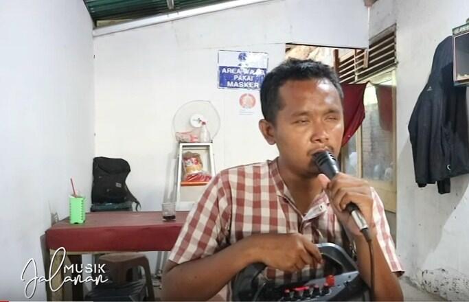 Viral Suara Ilham Nugraha, Karya yang Keluar dari Hati Musisi Jalanan!