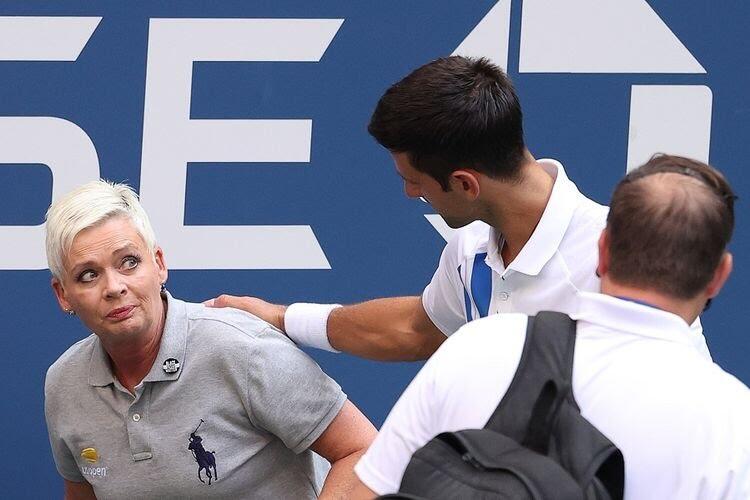 Pelacur Karen Membuat Djokovic Didiskualifikasi Dari Turnamen
