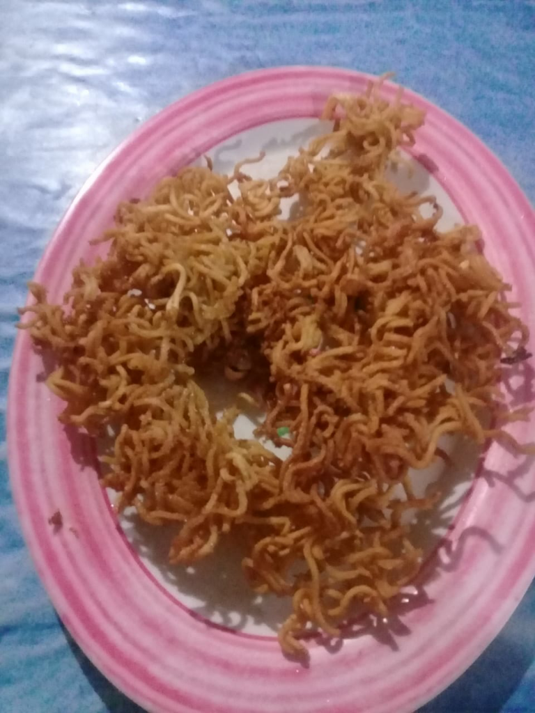 Camilan Mie Instan, Dapet Makan Berat Dan Makan Ringannya Dikala Tanggal Tua
