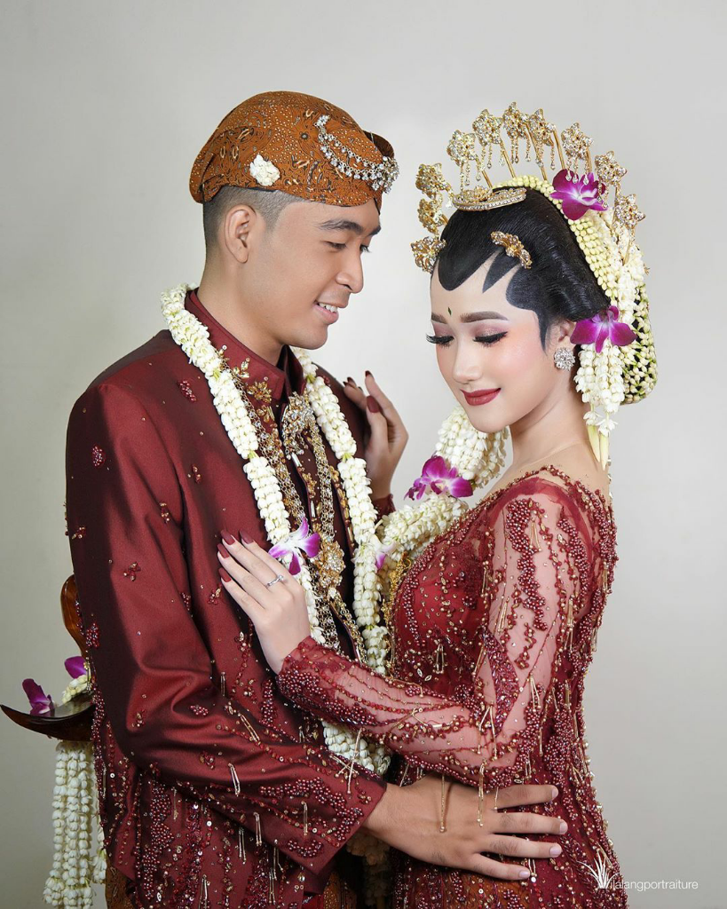 Sista Kalau Disuruh Milih, Pilih Riasan Solo Basahan Atau Solo Putri Untuk Menikah?