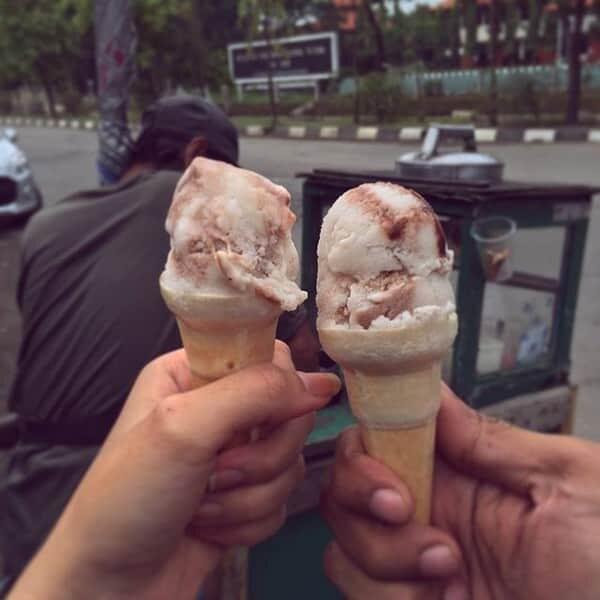 &#91;NGULINER&#93; 10 Es Krim Jadul Indonesia yang Bikin Agan Bernostalgia (#NOSTALGIA90AN)